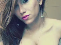 Ana Jolie transex 