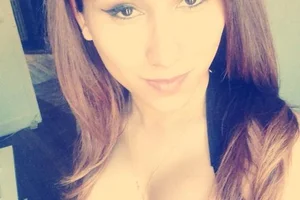 Ana Jolie transex 