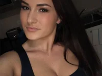 PORNSTAR ELLEN BETSY