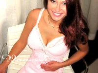 Miss Vanessa