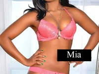 Mia