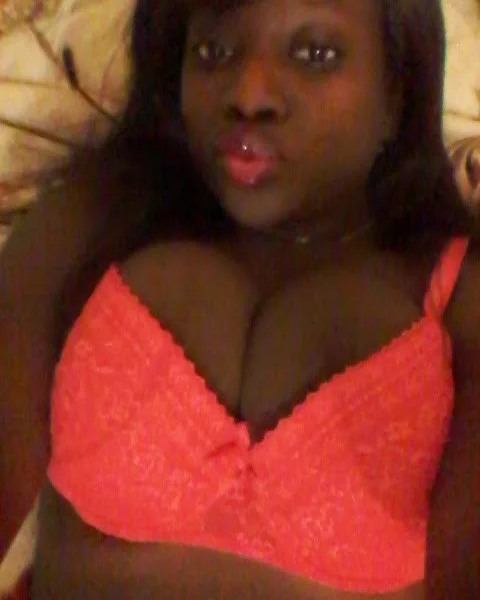 Callista Young Frencvh Black escort