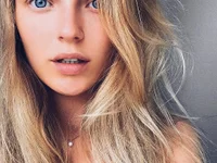 VIVIANNA PARIS